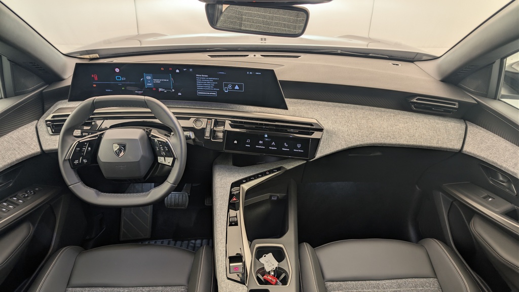 Peugeot 5008 HYBRID 145 CH E-DCS6 ALLURE