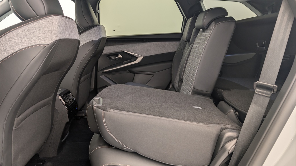 Peugeot 5008 HYBRID 145 CH E-DCS6 ALLURE