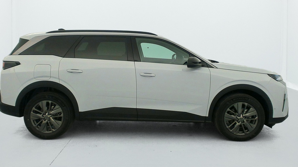 Peugeot 5008 HYBRID 145 CH E-DCS6 ALLURE