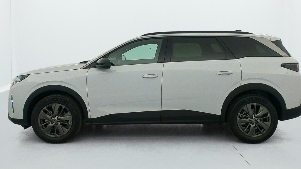 Peugeot 5008 HYBRID 145 CH E-DCS6 ALLURE
