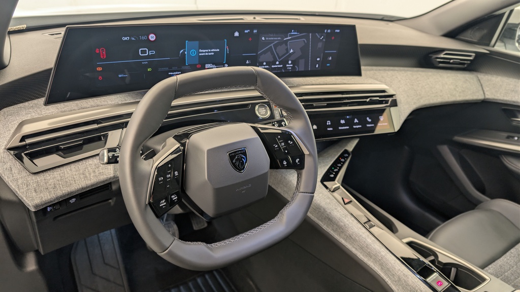 Peugeot 5008 HYBRID 145 CH E-DCS6 ALLURE