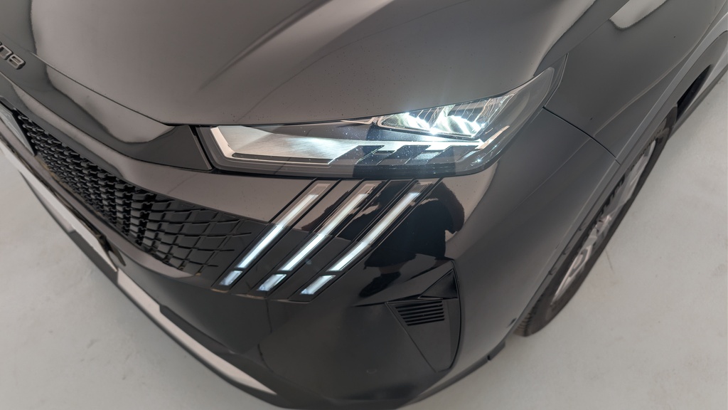 Peugeot 5008 HYBRID 145 CH E-DCS6 ALLURE