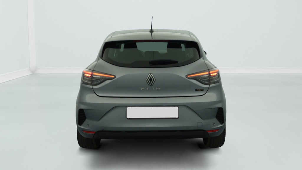 Renault CLIO V CLIO E-TECH FULL HYBRID 145 EVOLUTION