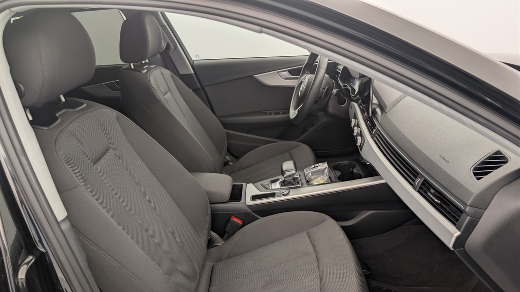 Audi A4 AVANT 35 TFSI 150 S tronic 7 Design
