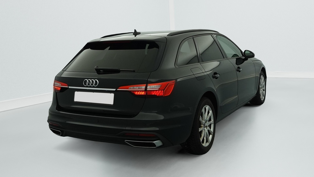 Audi A4 AVANT 35 TFSI 150 S tronic 7 Design