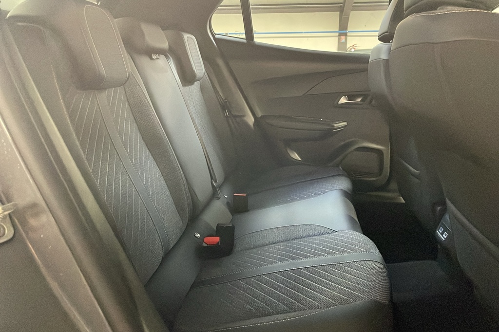Peugeot 2008 100 S&S BVM6 Allure