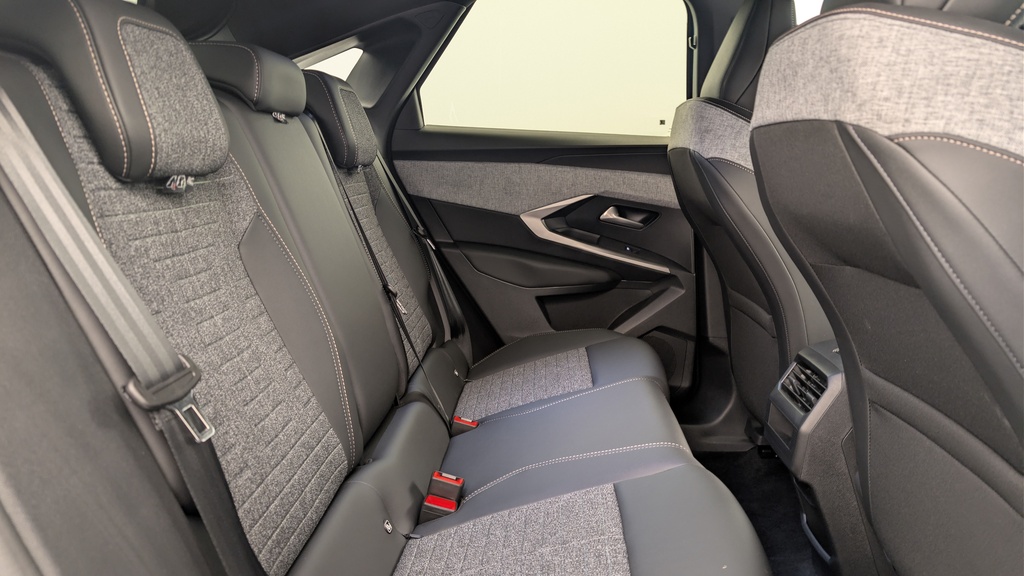 Peugeot 3008 Hybrid 145 e-DCS6 Allure