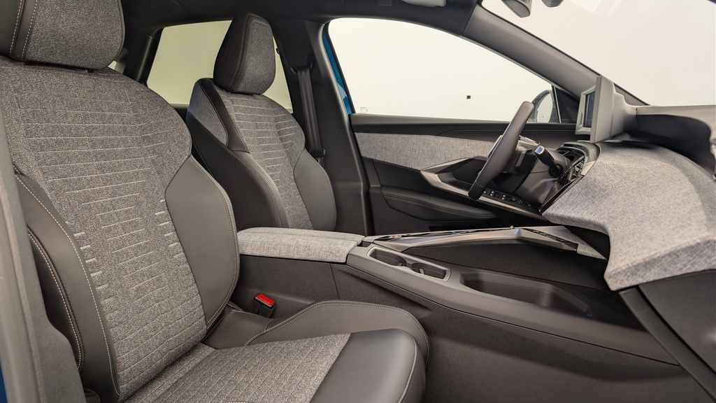 Peugeot 3008 Hybrid 145 e-DCS6 Allure