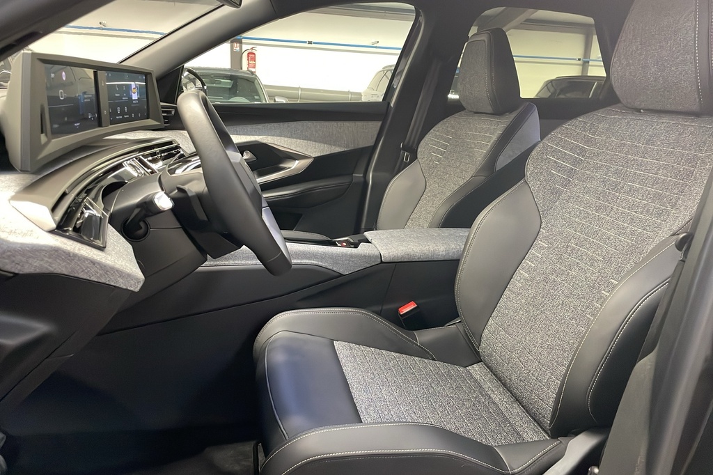 Peugeot 3008 Hybrid 145 e-DCS6 Allure