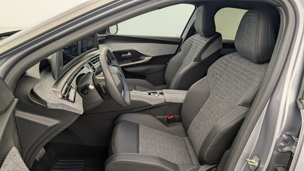 Peugeot 3008 Hybrid 145 e-DCS6 Allure