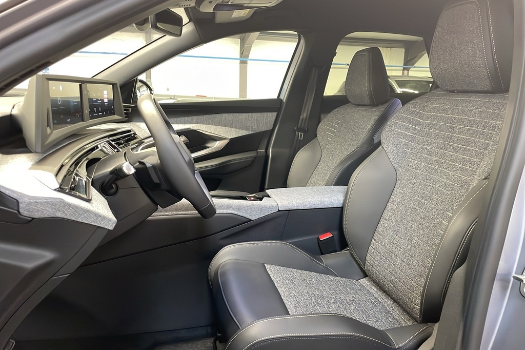 Peugeot 3008 Hybrid 145 e-DCS6 Allure
