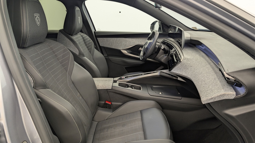 Peugeot 3008 Hybrid 145 e-DCS6 GT
