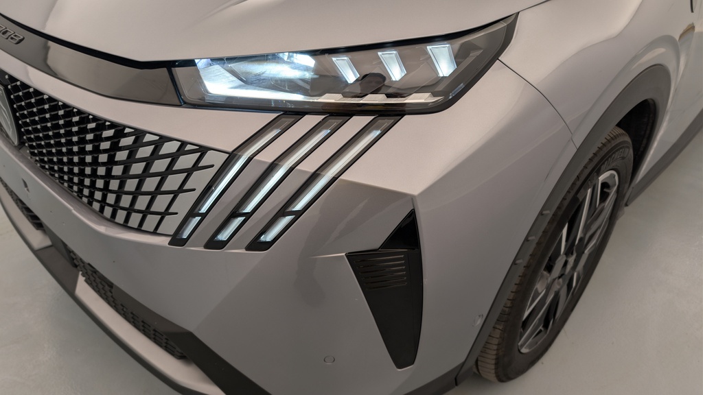 Peugeot 3008 Hybrid 145 e-DCS6 GT