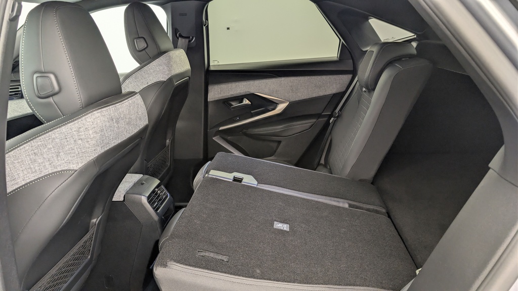 Peugeot 3008 Hybrid 145 e-DCS6 GT
