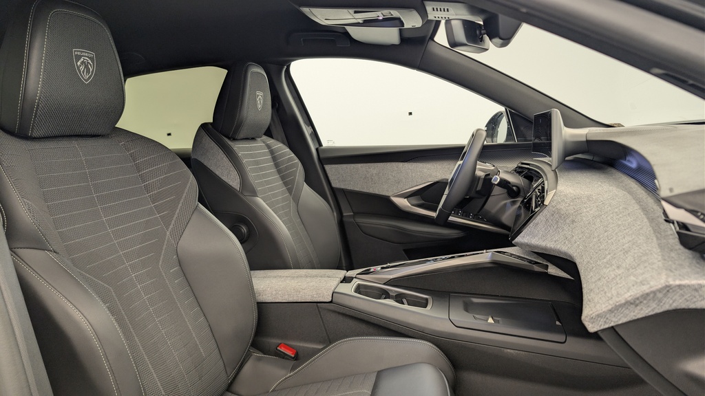 Peugeot 3008 Hybrid 145 e-DCS6 GT