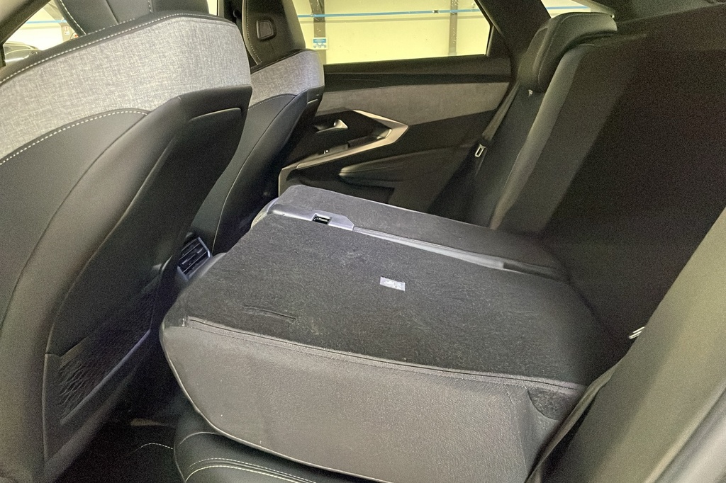 Peugeot 3008 Hybrid 145 e-DCS6 GT