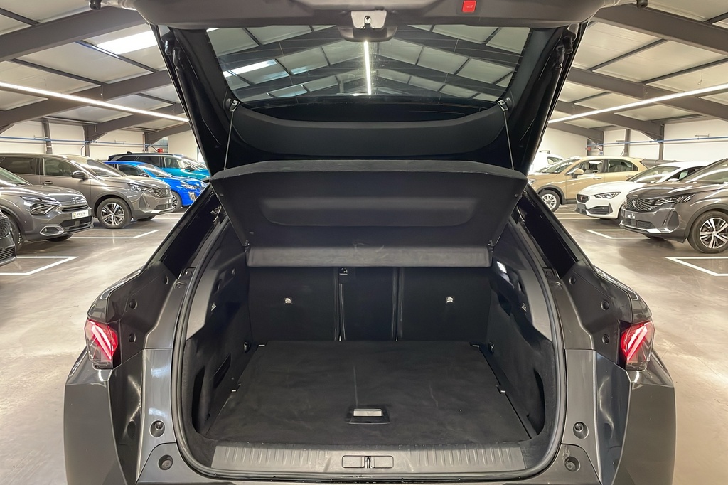 Peugeot 3008 Hybrid 145 e-DCS6 GT