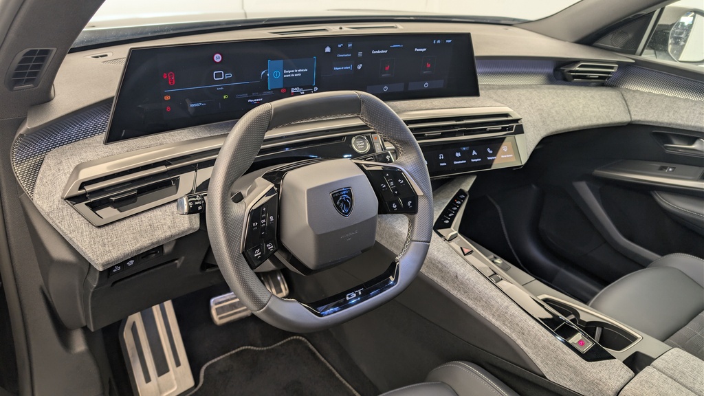 Peugeot 3008 Hybrid 145 e-DCS6 GT