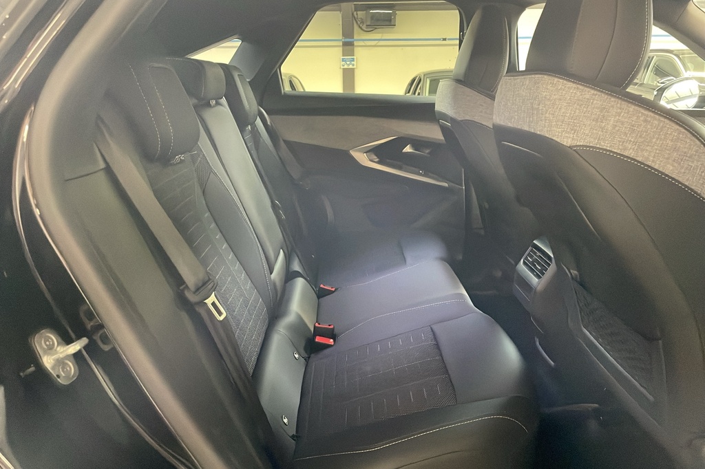 Peugeot 3008 Hybrid 145 e-DCS6 GT