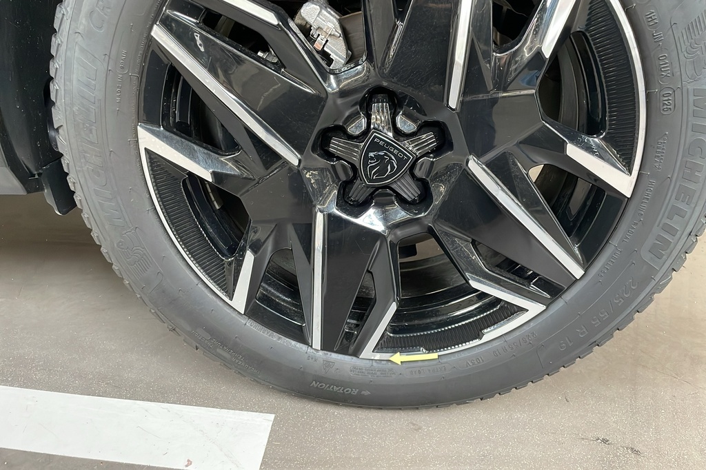Peugeot 3008 Hybrid 145 e-DCS6 GT
