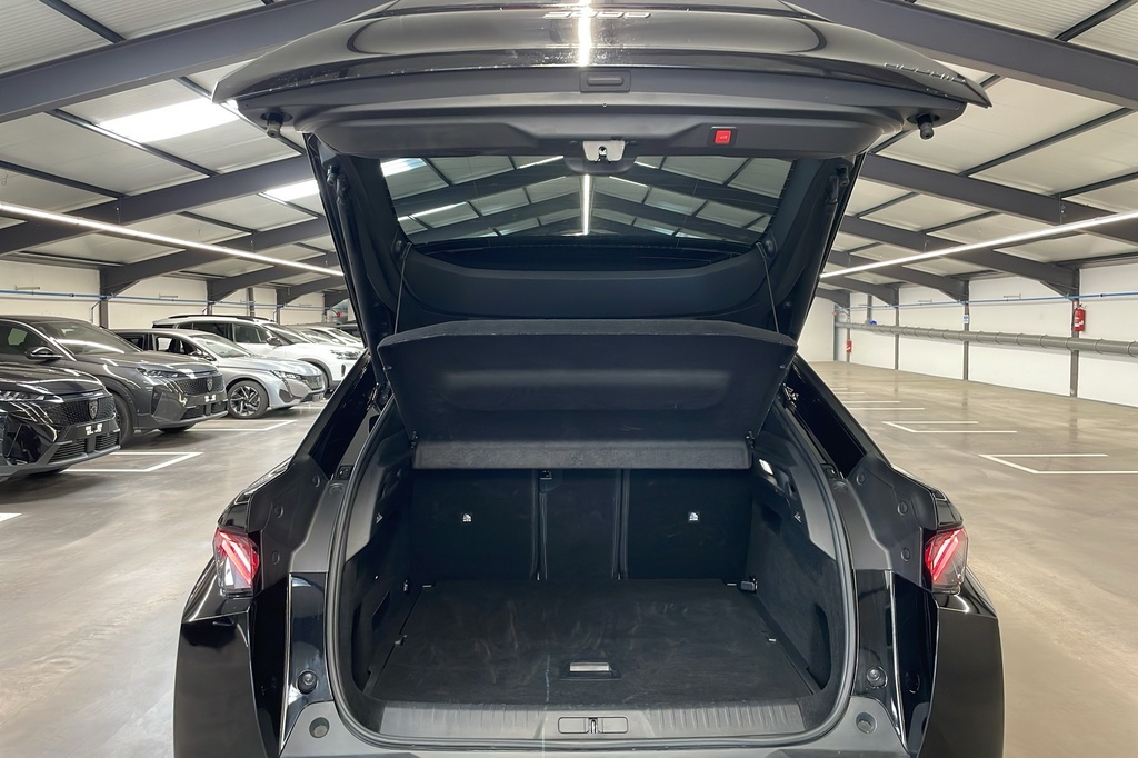 Peugeot 3008 Hybrid 145 e-DCS6 GT