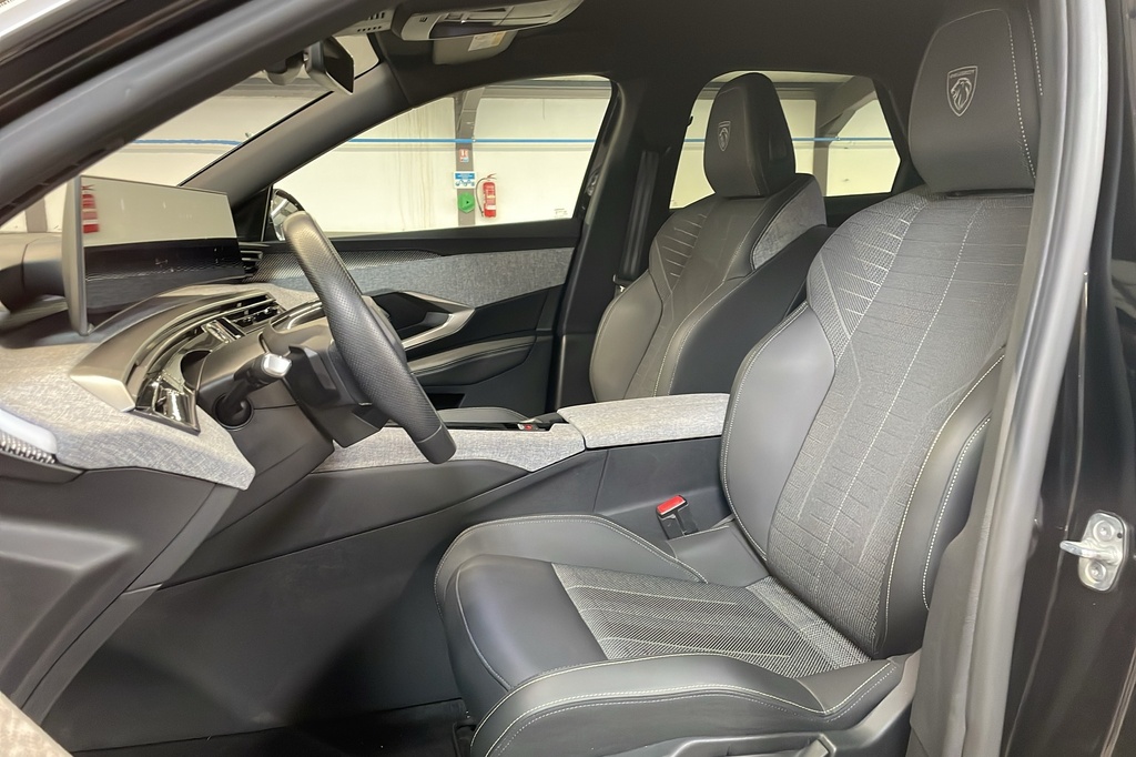 Peugeot 3008 Hybrid 145 e-DCS6 GT