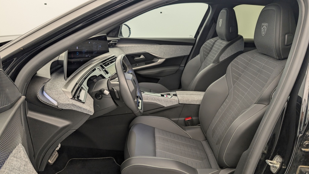 Peugeot 3008 Hybrid 145 e-DCS6 GT