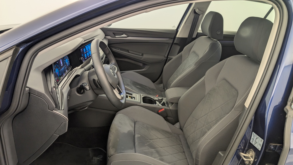 Volkswagen GOLF 8 1.5 ETSI OPF 150 DSG7 STYLE