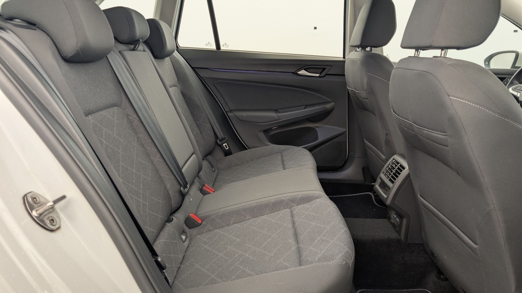 Volkswagen GOLF 8 SW 1.0 TSI OPF 110 BVM6 LIFE