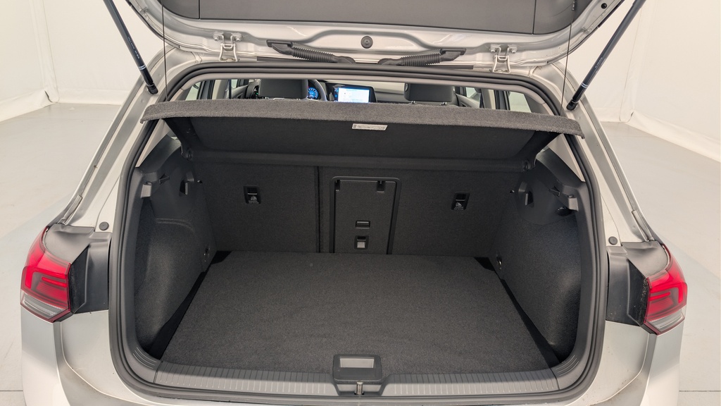 Volkswagen GOLF 8 2.0 TDI SCR 116 DSG7 LIFE PLUS