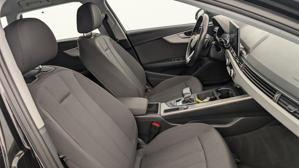 Audi A4 AVANT 35 TDI 163 S tronic 7 Design