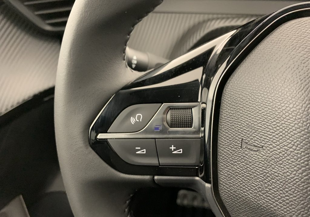 Peugeot 208 Hybrid 110 ch e-DCS6 Allure