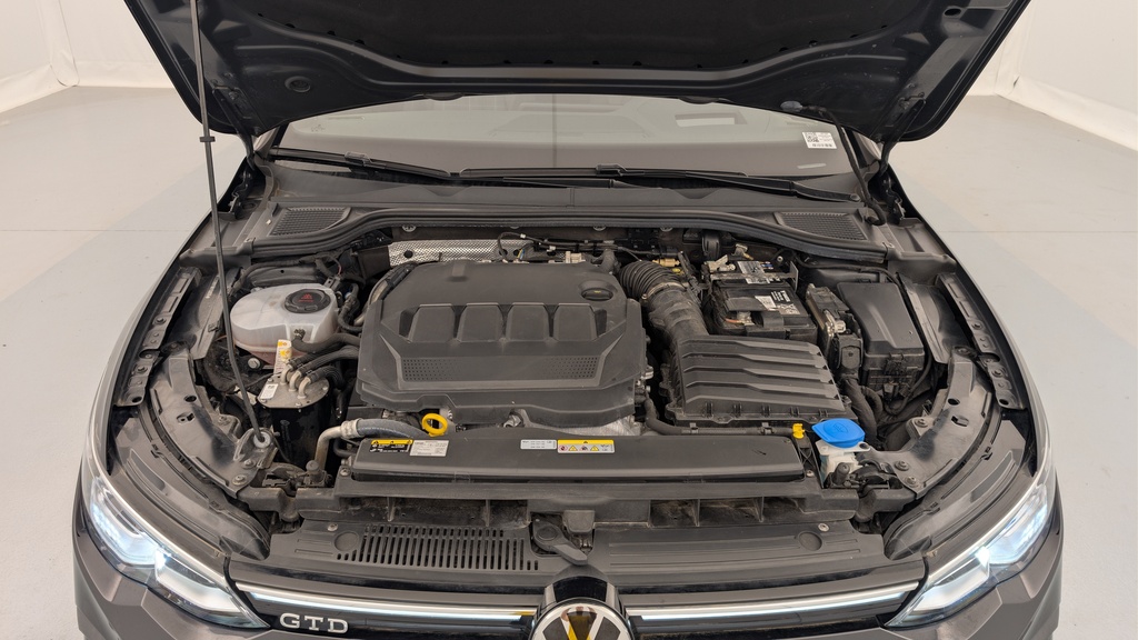 Volkswagen GOLF 8 2.0 TDI SCR 200 DSG7 GTD