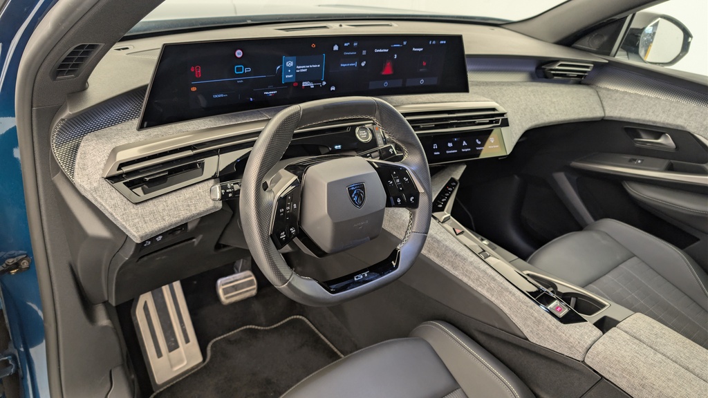 Peugeot 3008 Hybrid 145 e-DCS6 GT