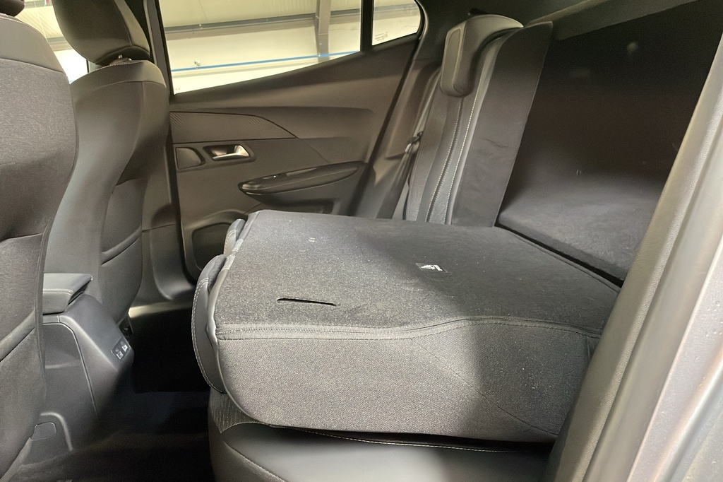 Peugeot 3008 Hybrid 145 e-DCS6 GT