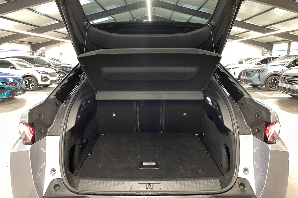 Peugeot 3008 Hybrid 145 e-DCS6 GT