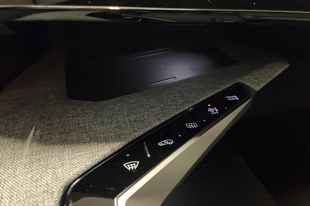 Peugeot 3008 Hybrid 145 e-DCS6 GT