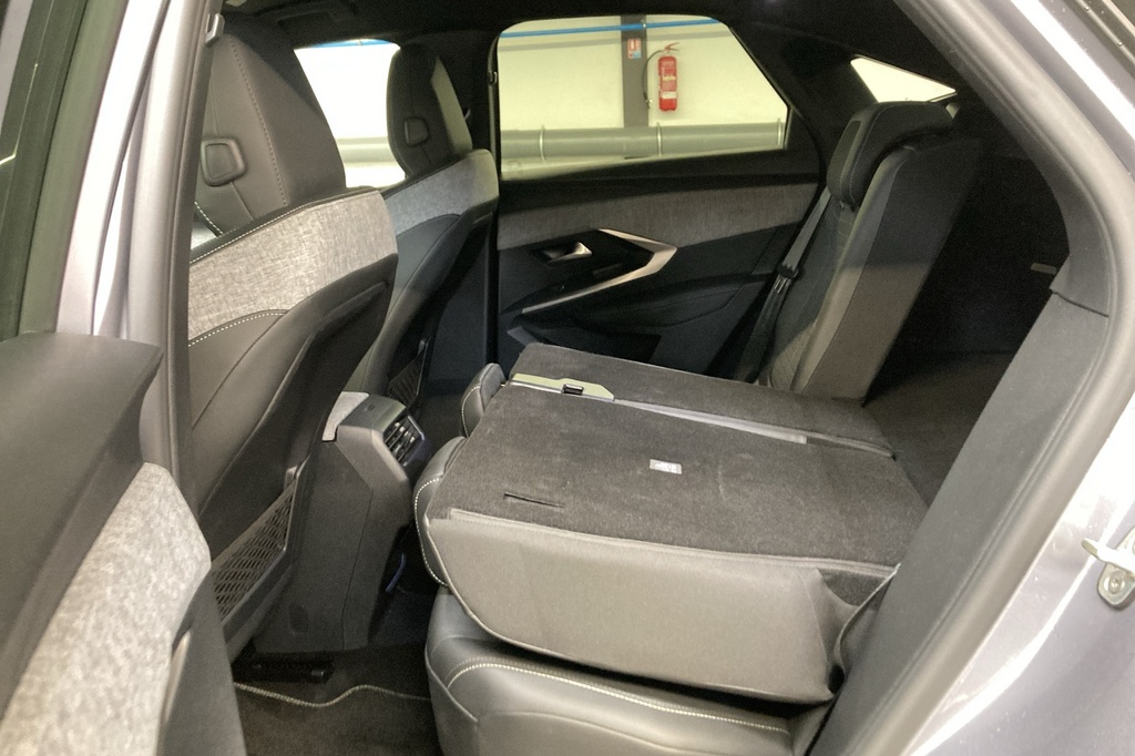 Peugeot 3008 Hybrid 145 e-DCS6 GT
