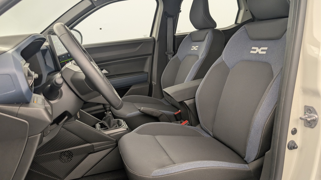 Dacia DUSTER TCe 130 4×2 Expression