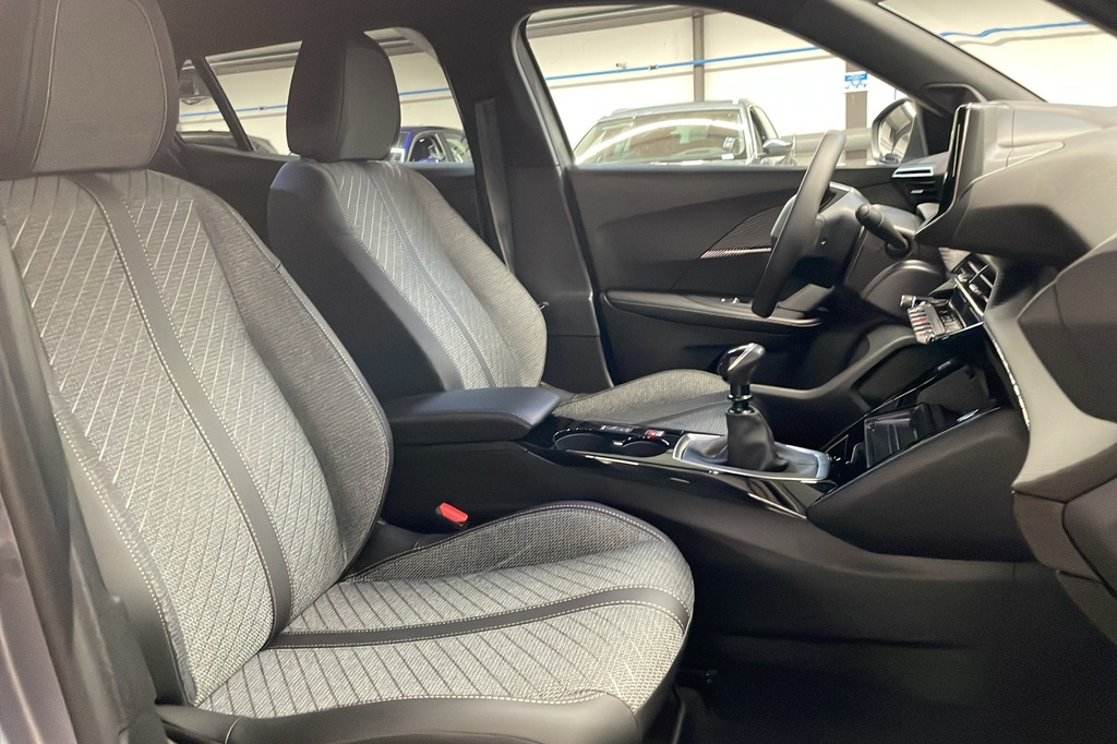Peugeot 2008 100 S&S BVM6 Allure