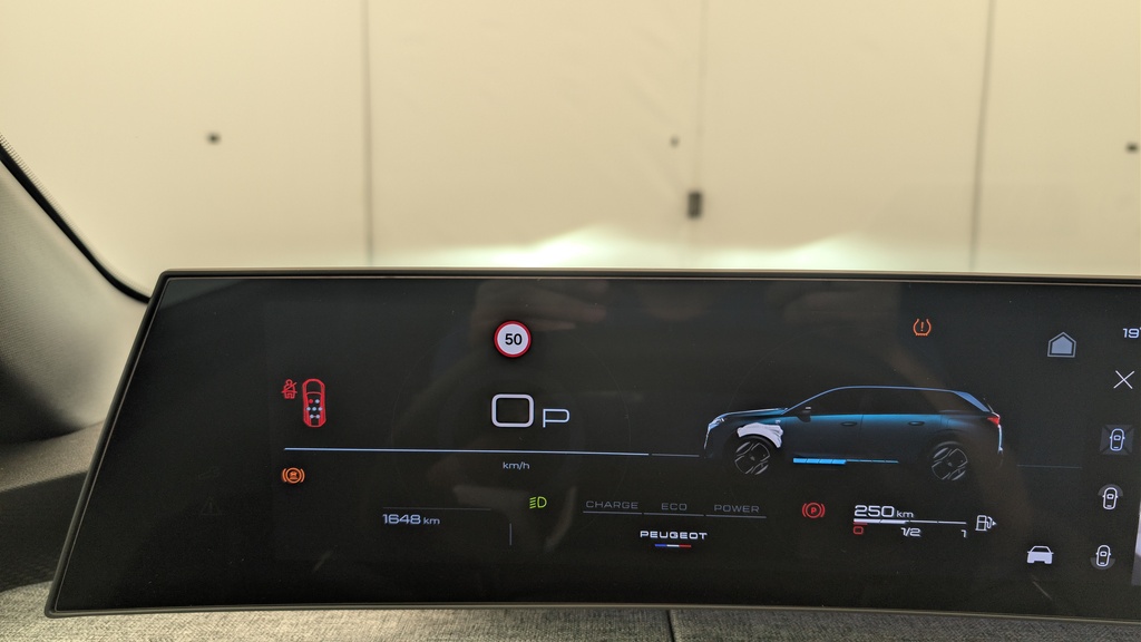 Peugeot 5008 HYBRID 145 CH E-DCS6 ALLURE