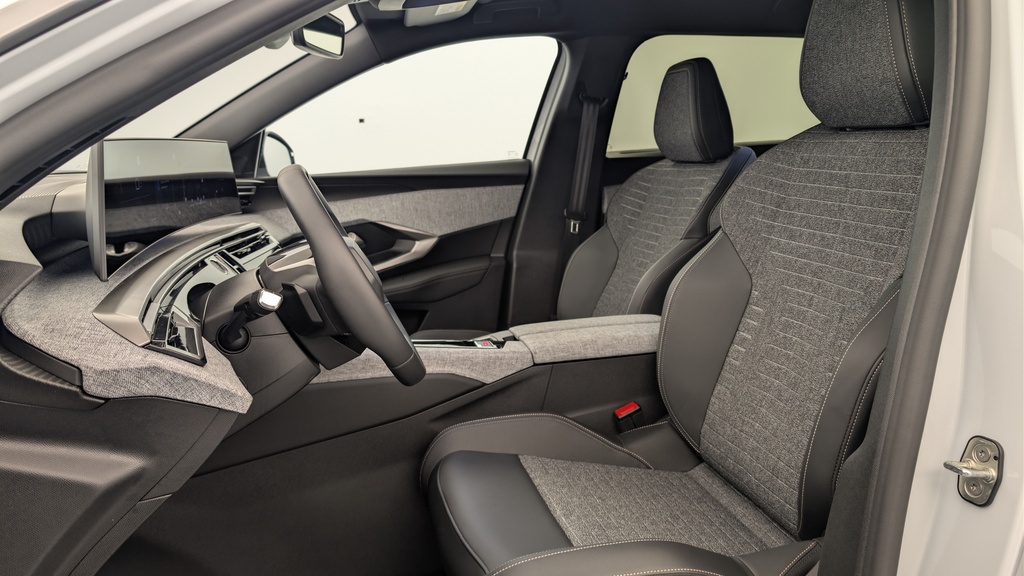 Peugeot 5008 HYBRID 145 CH E-DCS6 ALLURE