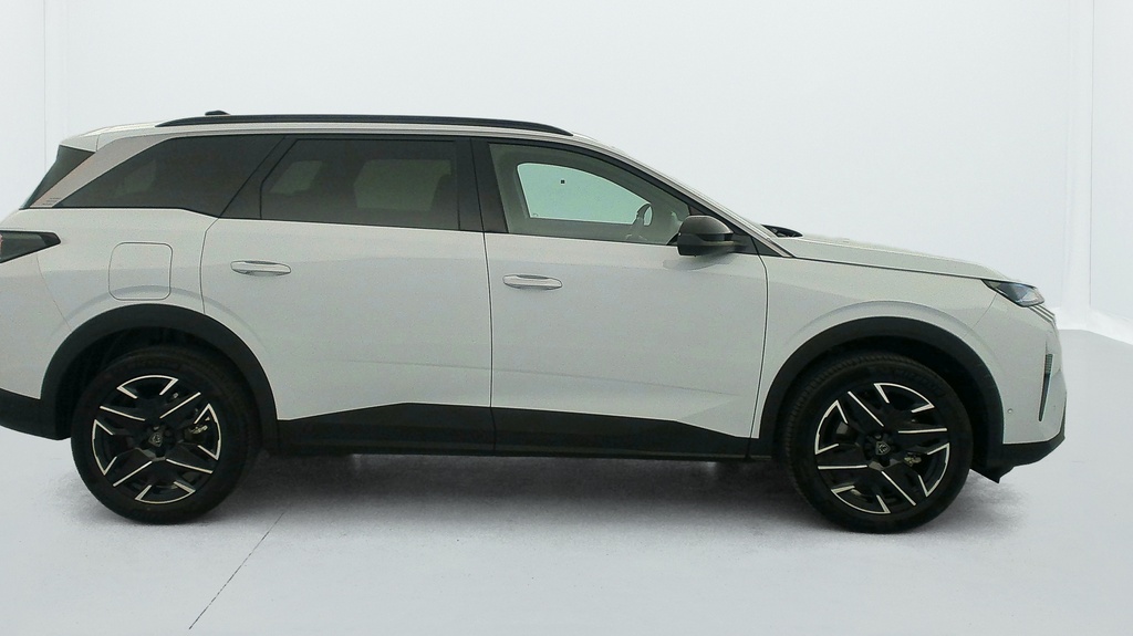 Peugeot 5008 HYBRID 145 CH E-DCS6 ALLURE