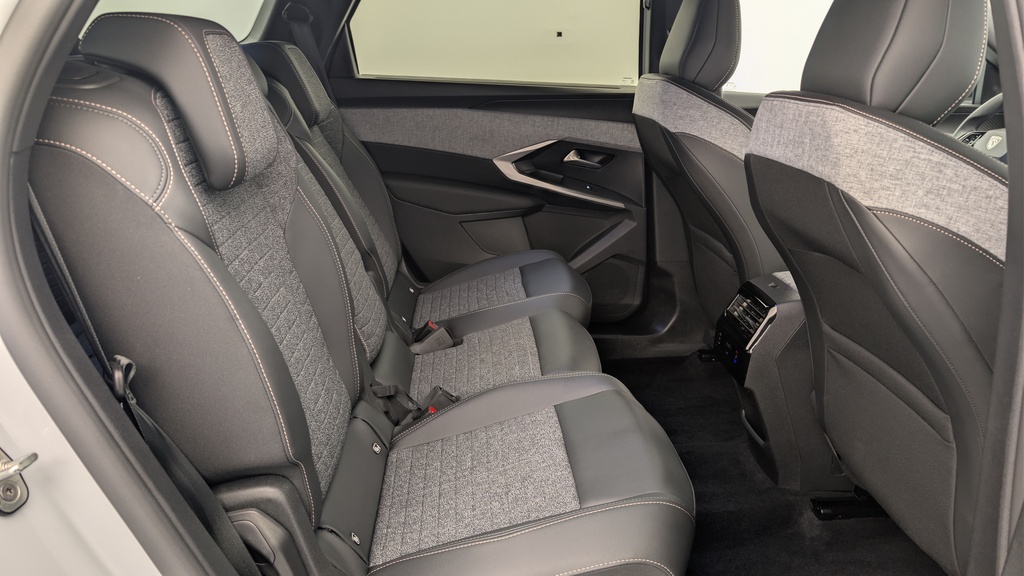 Peugeot 5008 HYBRID 145 CH E-DCS6 ALLURE