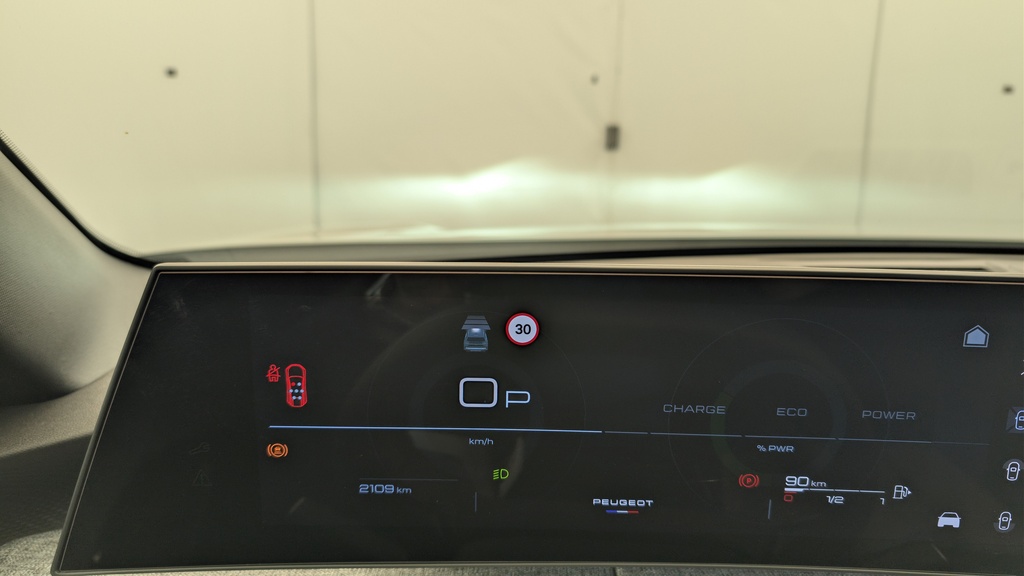 Peugeot 5008 HYBRID 145 CH E-DCS6 ALLURE
