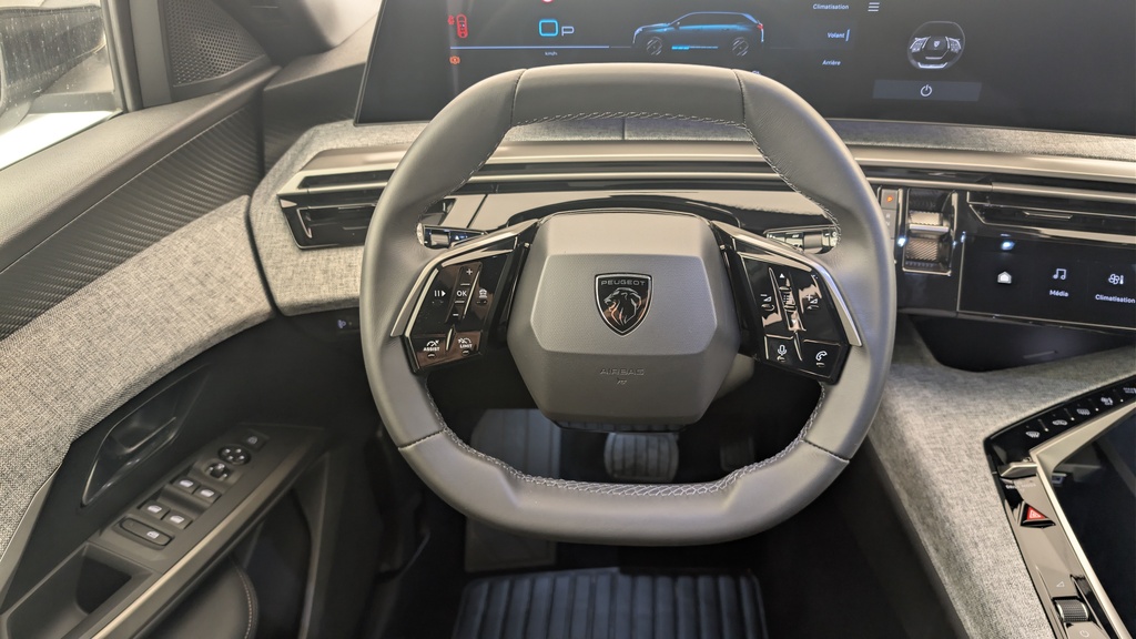 Peugeot 5008 HYBRID 145 CH E-DCS6 ALLURE