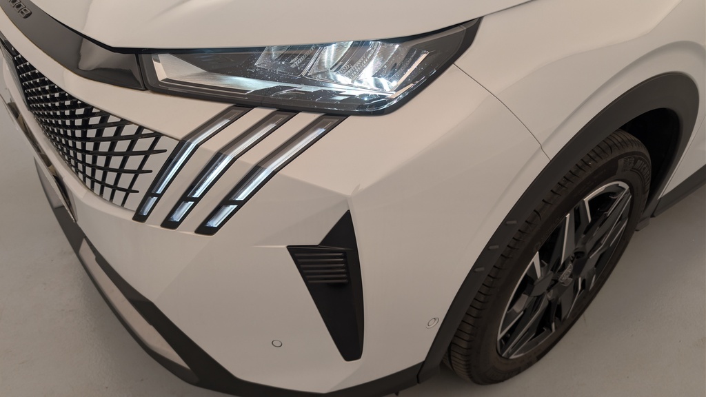 Peugeot 5008 HYBRID 145 CH E-DCS6 ALLURE