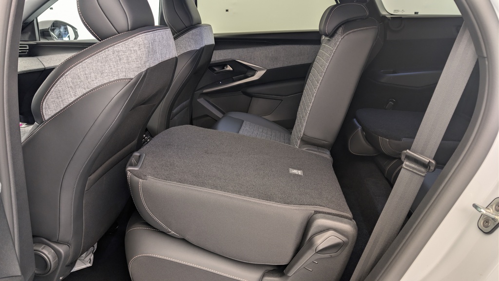 Peugeot 5008 HYBRID 145 CH E-DCS6 ALLURE
