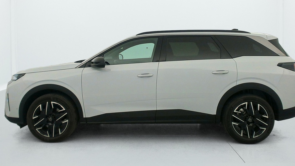 Peugeot 5008 HYBRID 145 CH E-DCS6 ALLURE