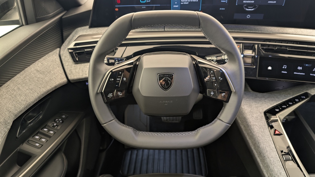 Peugeot 5008 HYBRID 145 CH E-DCS6 ALLURE